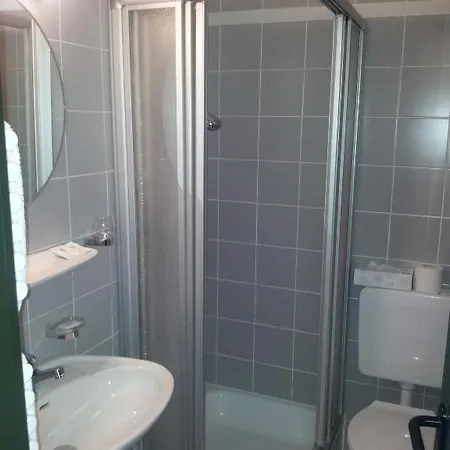 Zum Rebhang Oestrich-Winkel